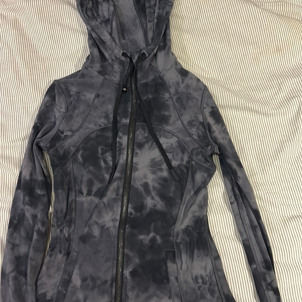 COPY - Lululemon jacket